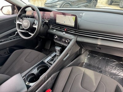2025 Hyundai Elantra SEL Convenience | Smart Cruise Control | Apple CarPlay