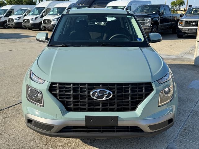 2025 Hyundai Venue SE