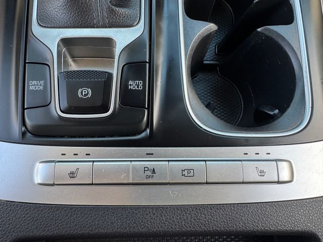 2022 Kia Carnival LXS | 8 Passenger | Heated Seats