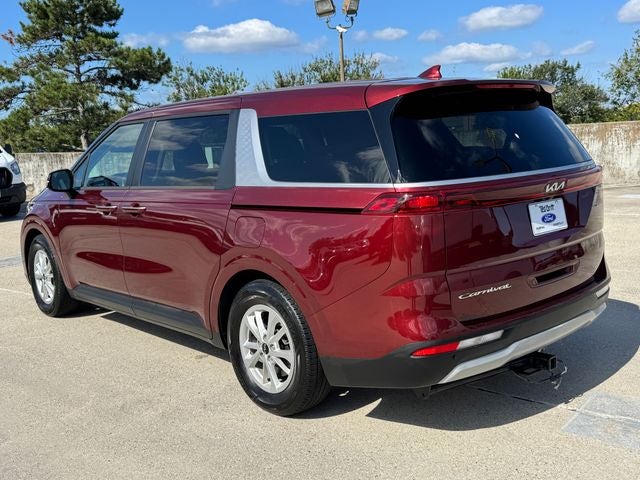 2022 Kia Carnival LXS | 8 Passenger | Heated Seats