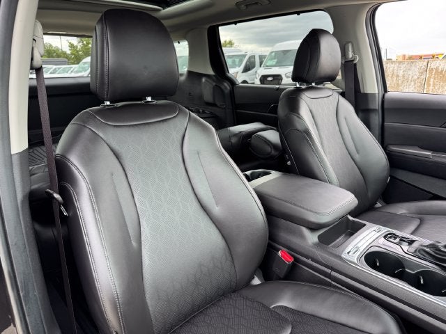 2025 Kia Carnival SX | Dark Edition | Dual Sunroofs