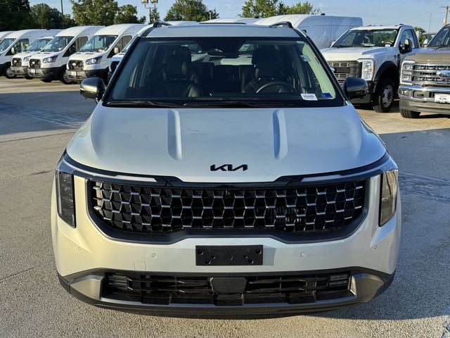 2025 Kia Carnival Hybrid SX | Pano Moonroof | Dark Edition Pkg |