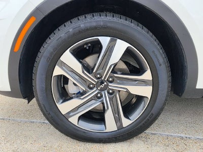 2023 Kia Sorento Plug-In Hybrid SX Prestige | Pano Roof | Nav | AWD | One Owner
