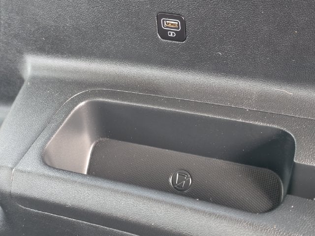 2023 Kia Sorento Plug-In Hybrid SX Prestige | Pano Roof | Nav | AWD | One Owner