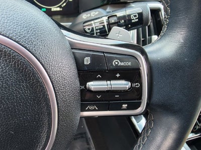 2023 Kia Sorento Plug-In Hybrid SX Prestige | Pano Roof | Nav | AWD | One Owner