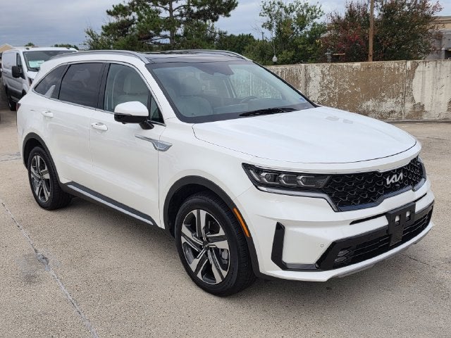 2023 Kia Sorento Plug-In Hybrid SX Prestige | Pano Roof | Nav | AWD | One Owner