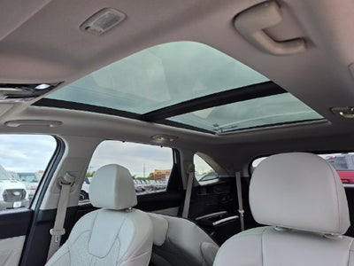 2023 Kia Sorento Plug-In Hybrid SX Prestige | Pano Roof | Nav | AWD | One Owner