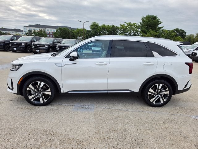 2023 Kia Sorento Plug-In Hybrid SX Prestige | Pano Roof | Nav | AWD | One Owner
