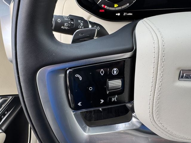 2025 Land Rover Range Rover SE | Heads Up | Shadow Pkg | Cold Pkg