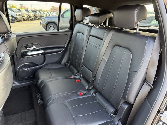 2023 Mercedes-Benz GLB GLB 250 4MATIC® | Premium Pkg | Heated Seats | Carplay