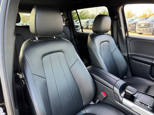 2023 Mercedes-Benz GLB GLB 250 4MATIC® | Premium Pkg | Heated Seats | Carplay