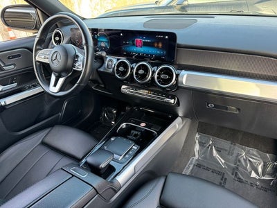 2023 Mercedes-Benz GLB GLB 250 4MATIC® | Premium Pkg | Heated Seats | Carplay