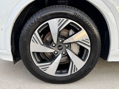 2025 Audi Q6 e-tron Prestige quattro