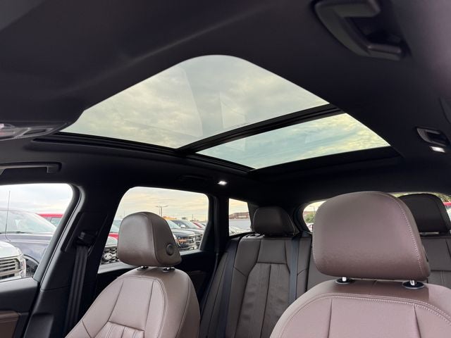 2025 Audi Q6 e-tron Prestige quattro