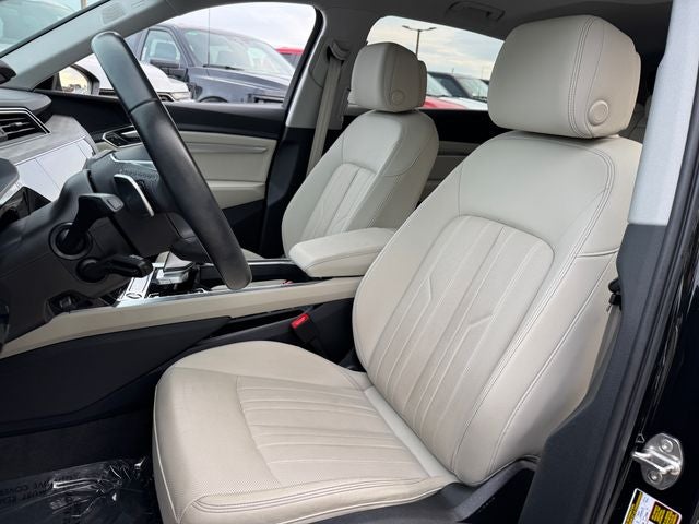 2024 Audi Q8 e-tron Premium Plus quattro