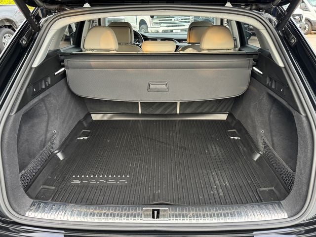 2024 Audi Q8 e-tron Premium Plus quattro