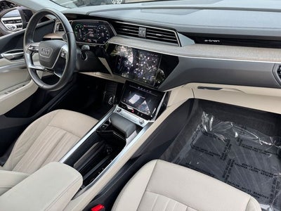 2024 Audi Q8 e-tron Premium Plus quattro