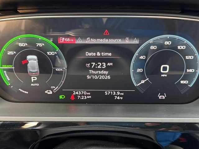 2024 Audi Q8 e-tron Premium Plus quattro