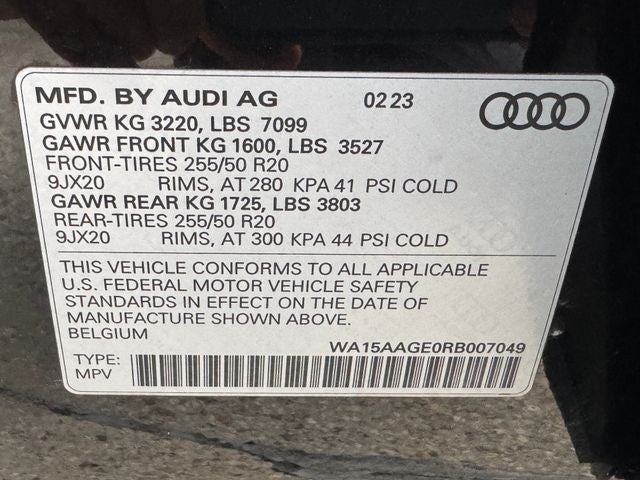 2024 Audi Q8 e-tron Premium Plus quattro