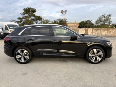 2024 Audi Q8 e-tron Premium Plus quattro