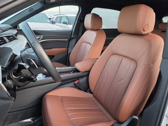 2024 Audi Q8 e-tron Premium Plus quattro