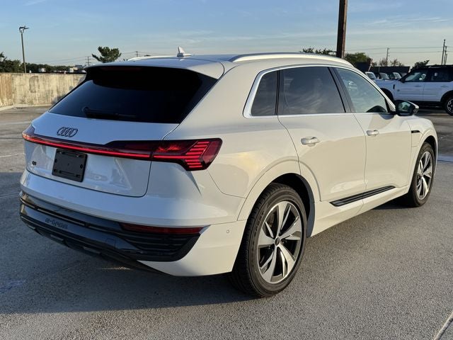 2024 Audi Q8 e-tron Premium Plus quattro