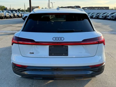 2024 Audi Q8 e-tron Premium Plus quattro