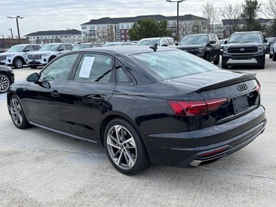 2023 Audi A4 45 S line Prestige quattro