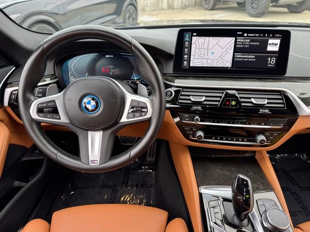 2023 BMW 5 Series 530e iPerformance | Moonroof | Navigation | M Sport Pkg.
