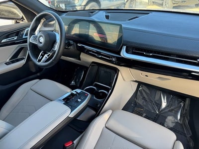 2025 BMW X2 xDrive28i | M Sport Pkg. | Premium Pkg. | Moonroof