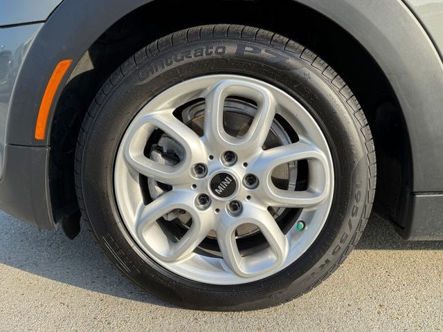 2021 MINI Cooper Signature | Pano Sunroof | Heated Seats | Led Headlights