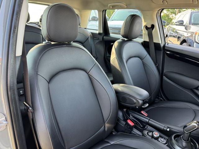 2021 MINI Cooper Signature | Pano Sunroof | Heated Seats | Led Headlights