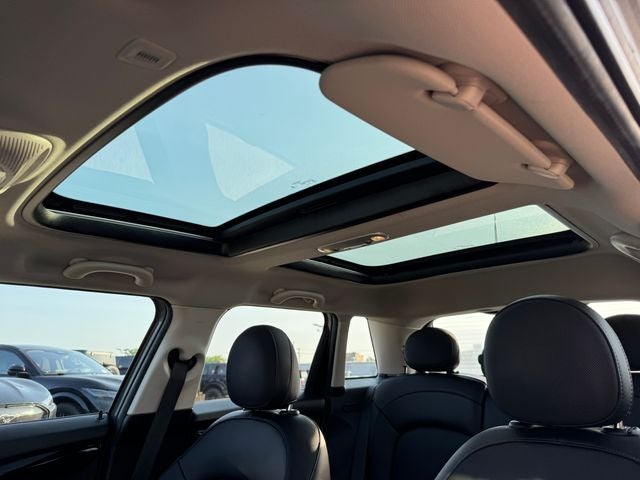 2021 MINI Cooper Signature | Pano Sunroof | Heated Seats | Led Headlights