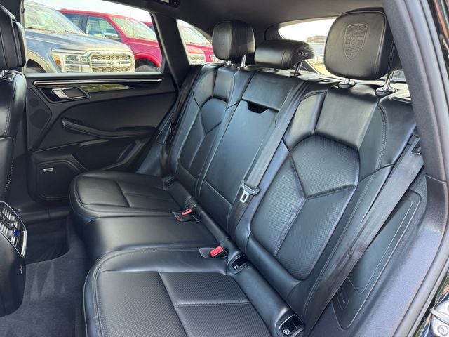 2021 Porsche Macan Base | Clean One Owner | Well Maintained