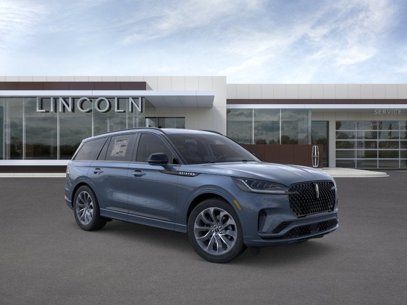 2026 Lincoln Aviator Premiere AWD's photo