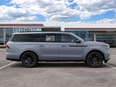 2027 Lincoln Navigator L Reserve