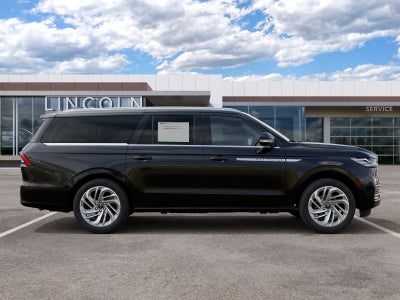 2027 Lincoln Navigator L Reserve