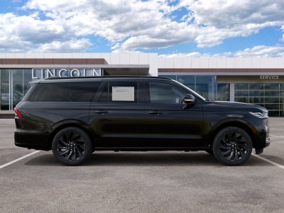 2027 Lincoln Navigator L Reserve