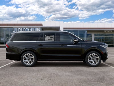 2027 Lincoln Navigator L Reserve