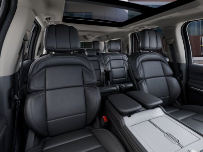 2027 Lincoln Navigator L Reserve