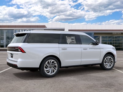 2027 Lincoln Navigator L Reserve