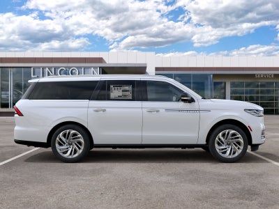 2027 Lincoln Navigator L Reserve