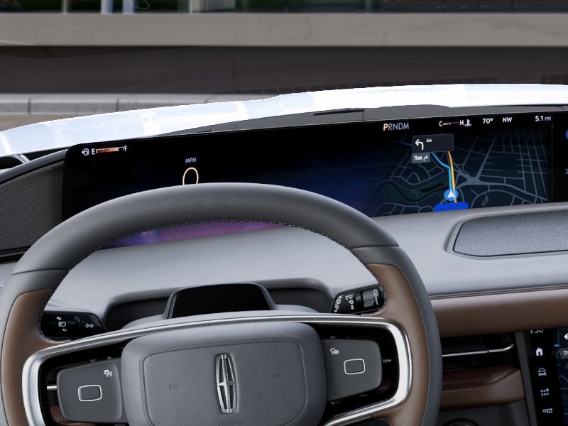 2027 Lincoln Navigator L Reserve
