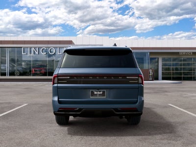 2027 Lincoln Navigator L Reserve