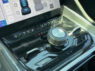 2023 Jeep Grand Wagoneer Series III