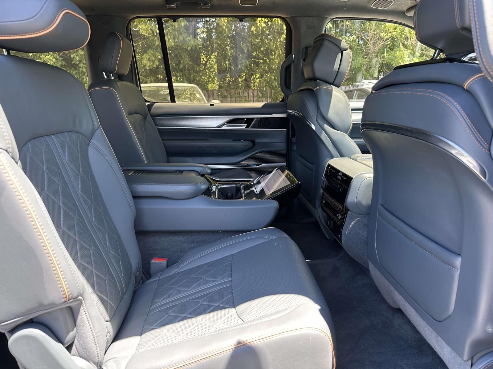 2023 Jeep Grand Wagoneer Series III