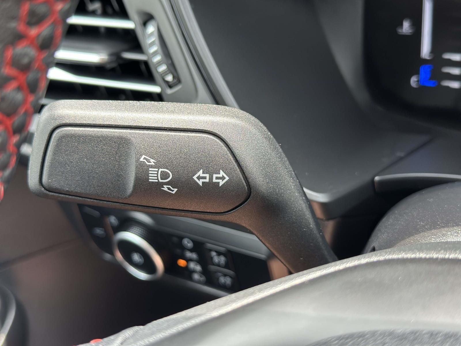 2024 Ford Escape ST-Line Select