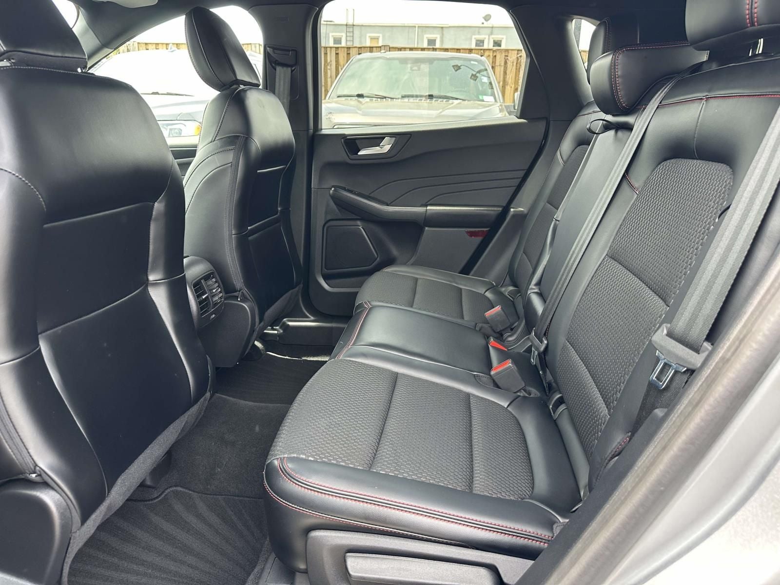 2024 Ford Escape ST-Line Select
