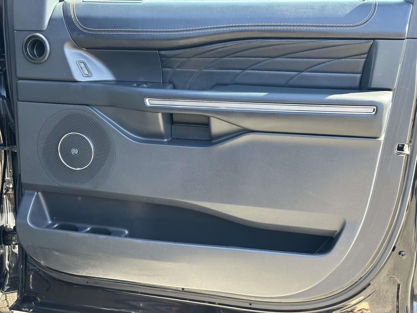 2022 Ford Expedition Max Platinum