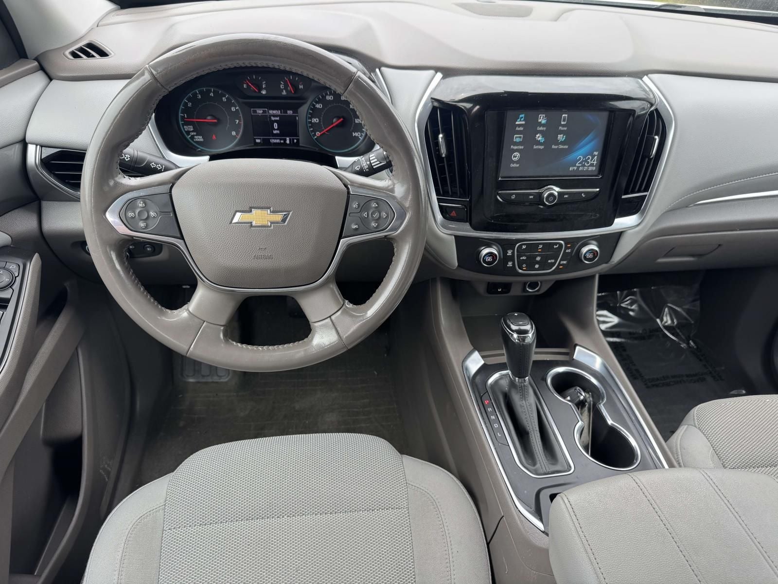2018 Chevrolet Traverse LT Cloth w/1LT